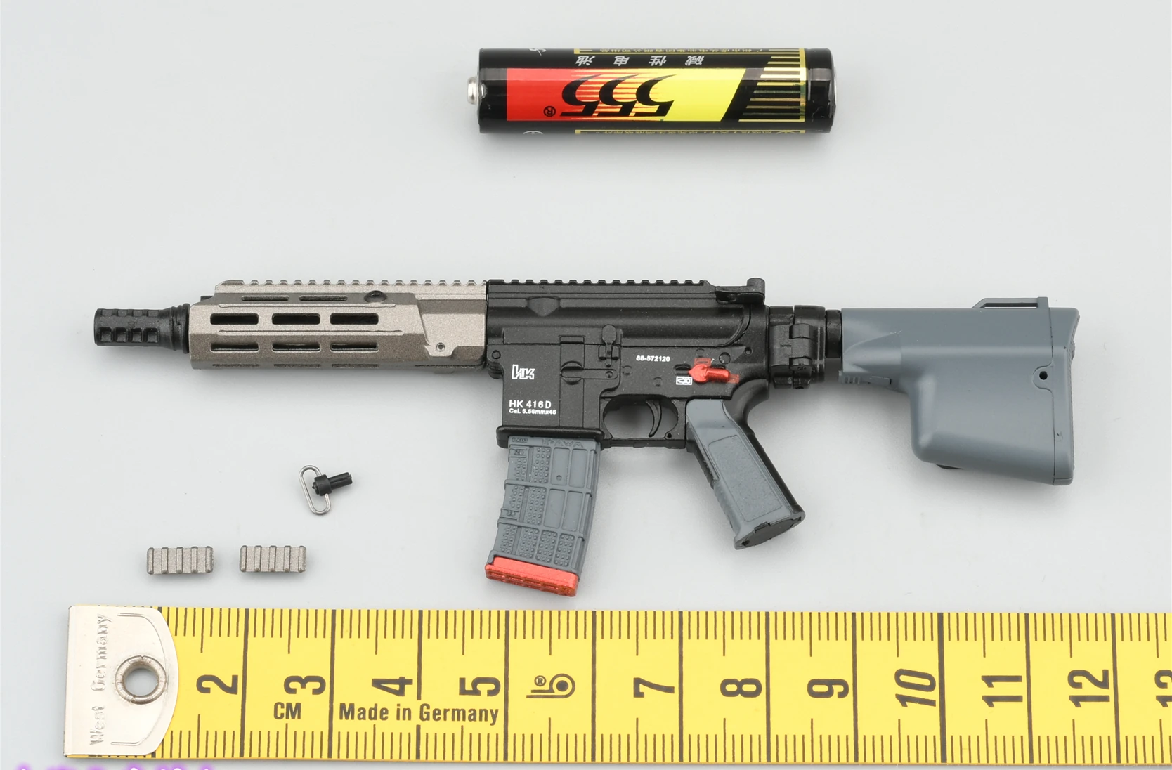 

Easy&Simple 1/6 Scale Soldier HK416 Rifle Model for 12" ES XP001 ZERT