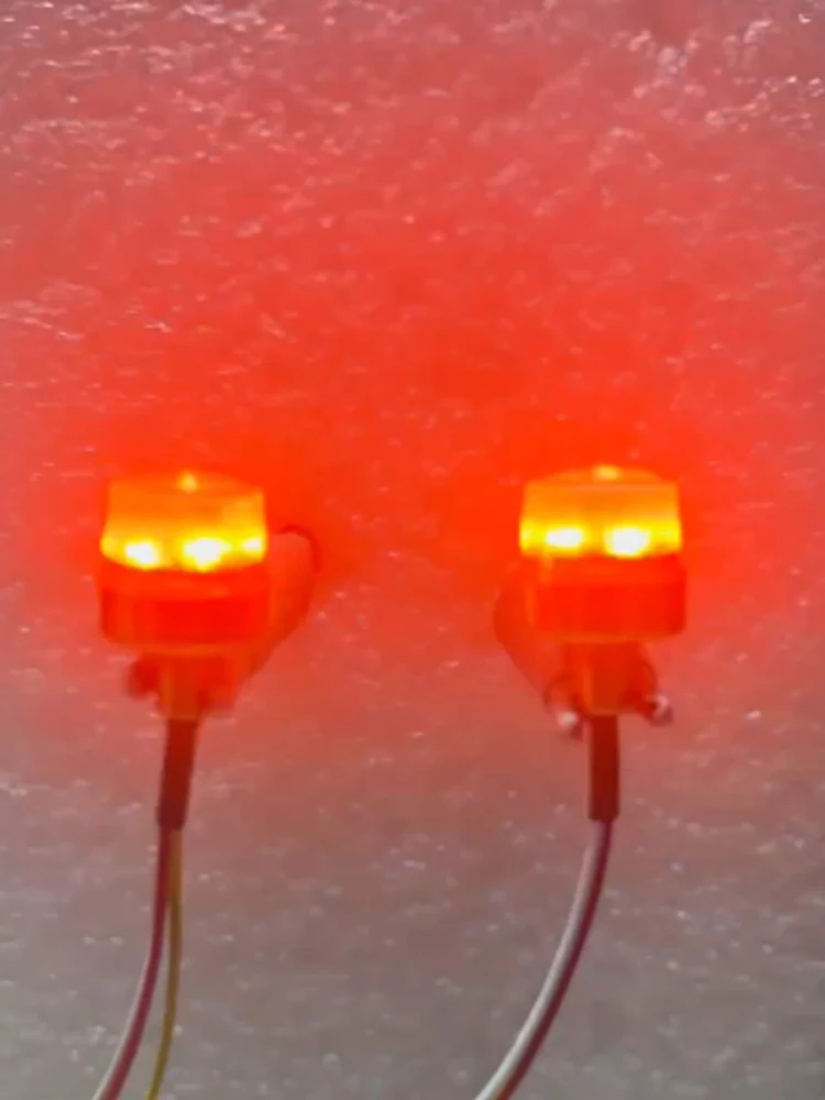 LED metal roof warning light/rotating light for 1/14 Tamiya RC Truck Scania 770S R620 Benz Actros 3363 Volvo MAN Toy Car Parts