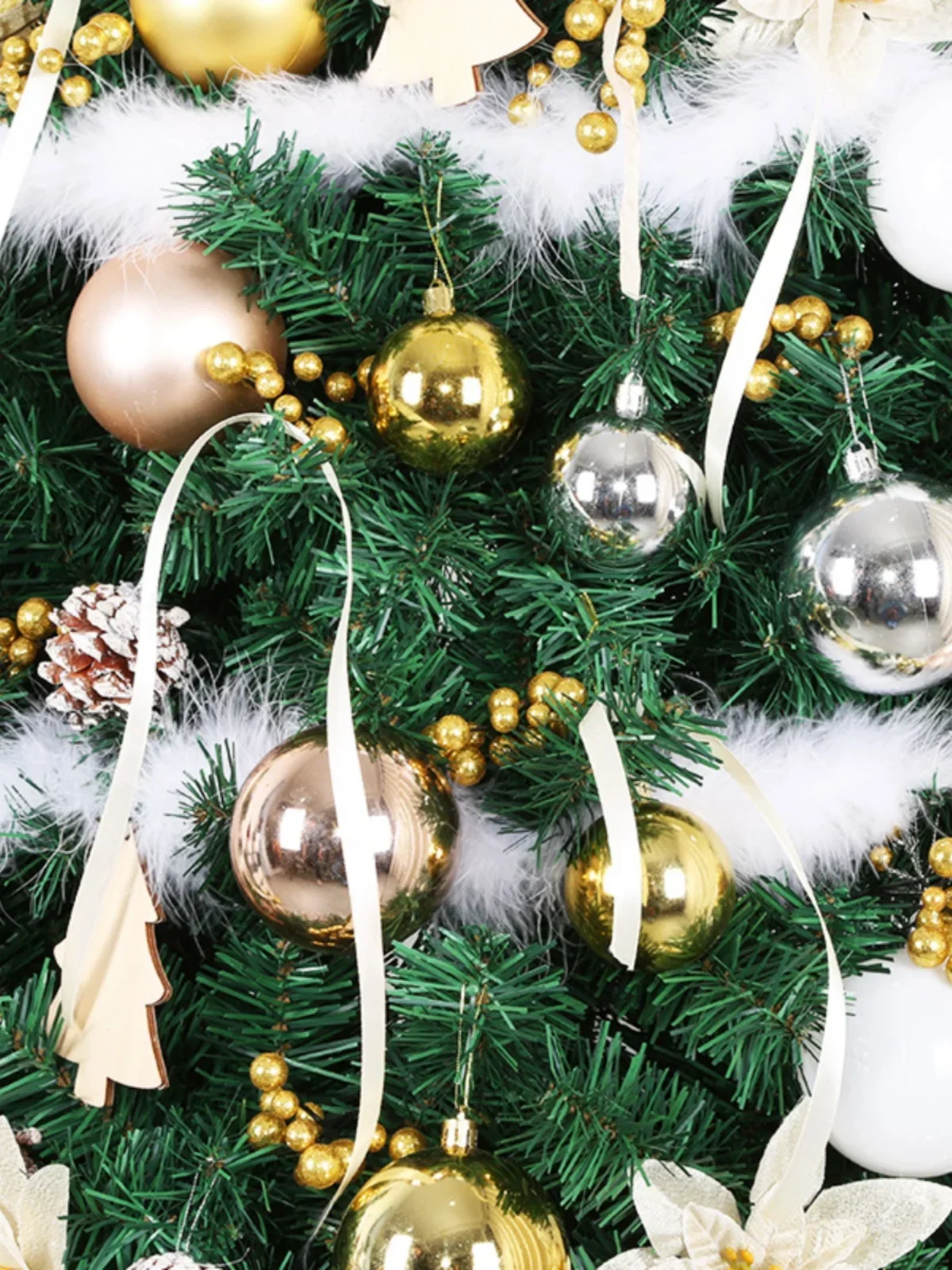 

YH Christmas Decoration Supplies Christmas Tree Package Shopping Mall Ornament