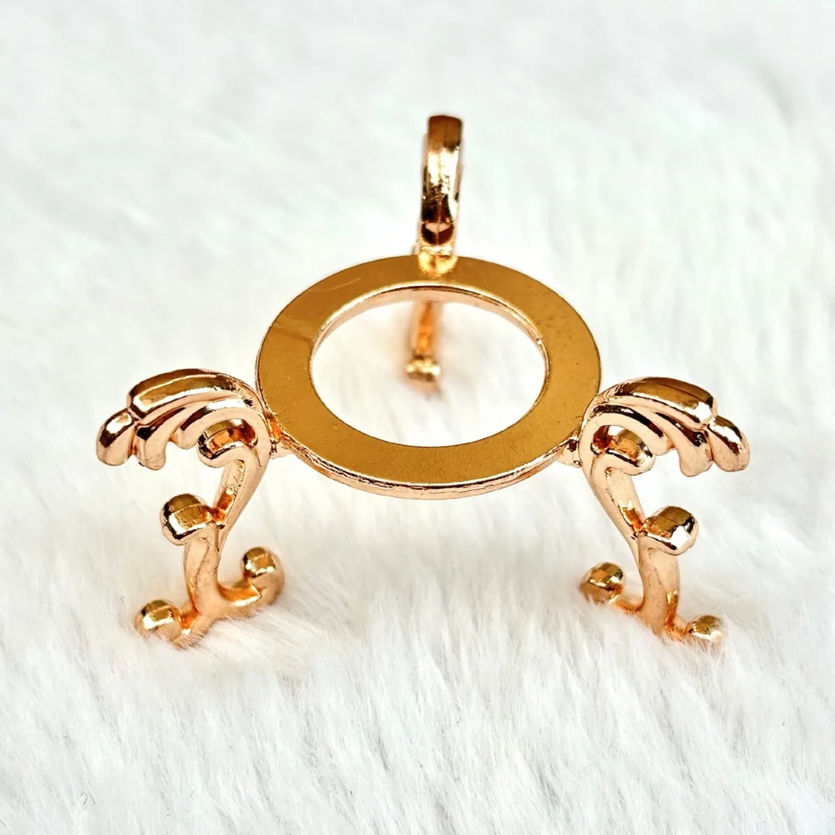 

Подставка для хрустального шара: металлическая геометрическая основа с резьбой в виде яйца, декоративные элементы для дома, артефакты с основанием, простой элегантный дизайн