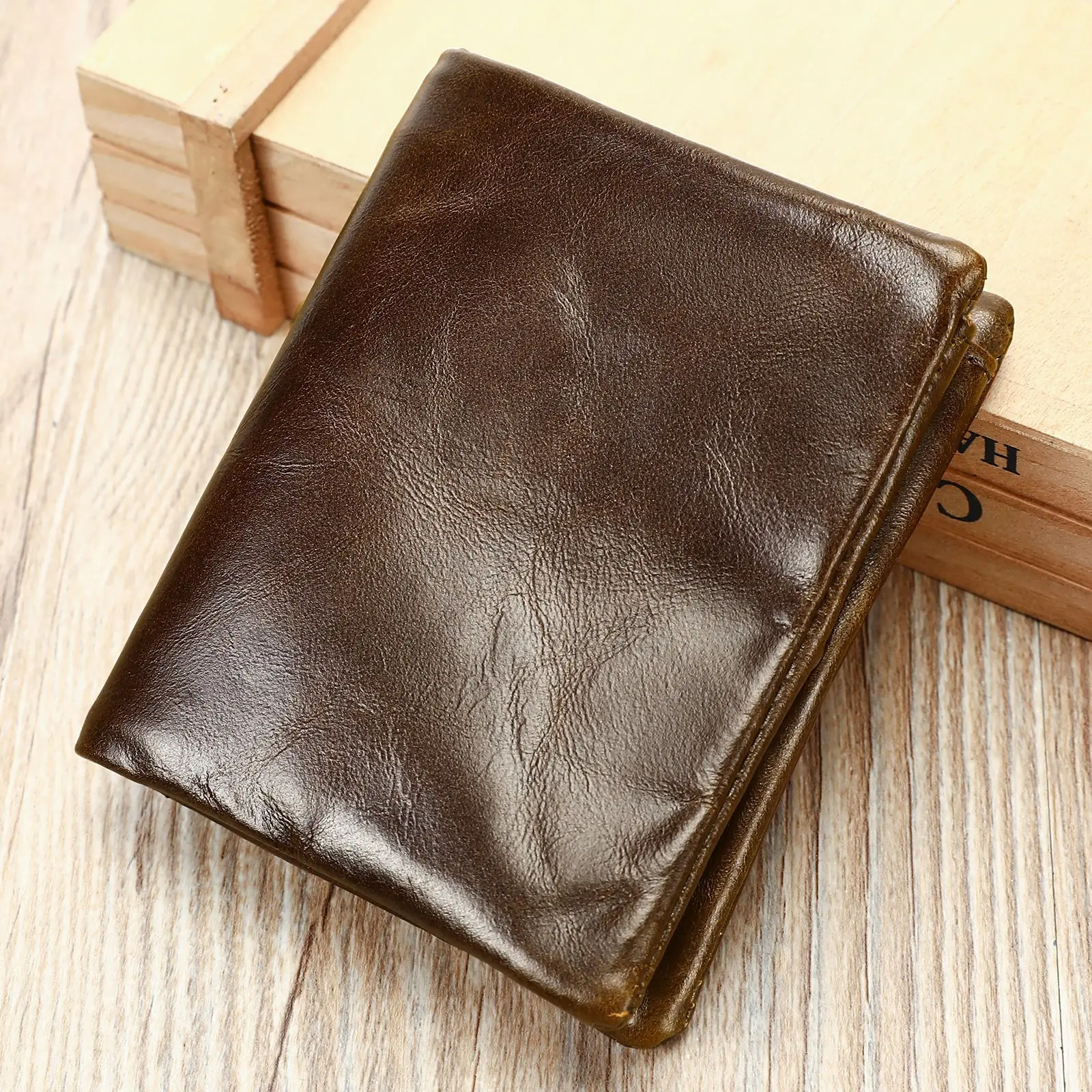 Men's Genuine Leather Vintage Wallet Short RFID Anti-theft Brush Money Clip Oil Wax Cowhide Card Package