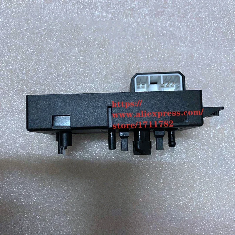 Electric Seat Adjustment Controller for Chery Tiggo 4, Tiggo 7/8 Six-way Adjustment Switch 402000532AA