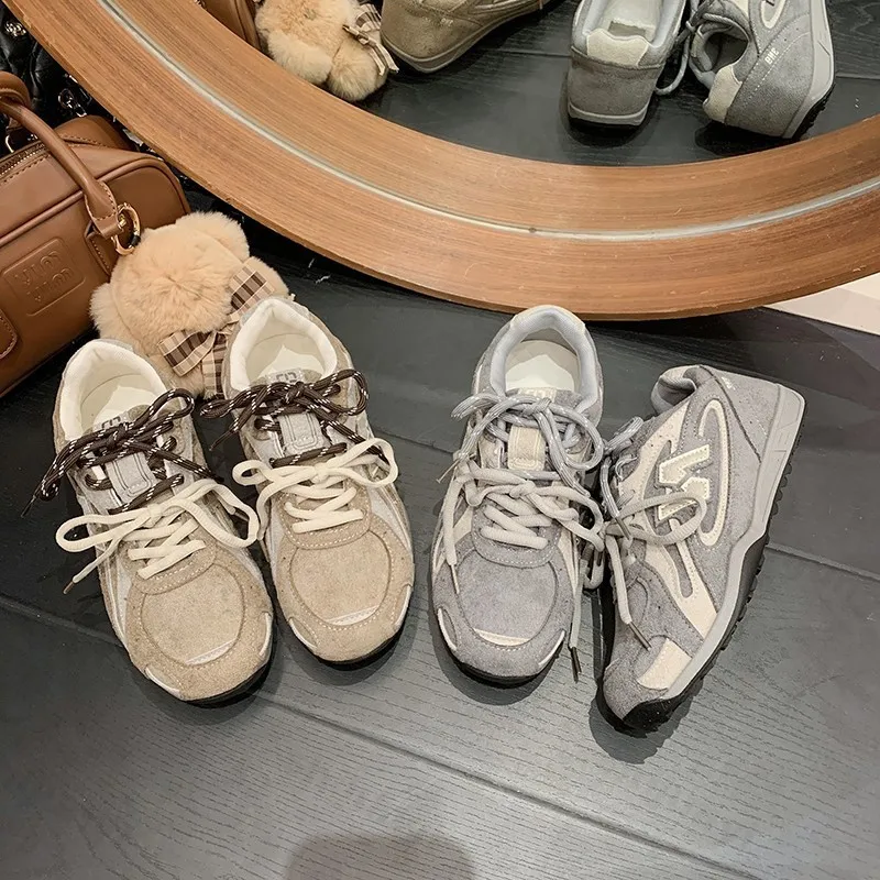 

Винтажные женские кроссовки, осень 2023, новые нескользящие кроссовки с круглым носком на шнуровке, легкая удобная повседневная обувь на мягкой подошве