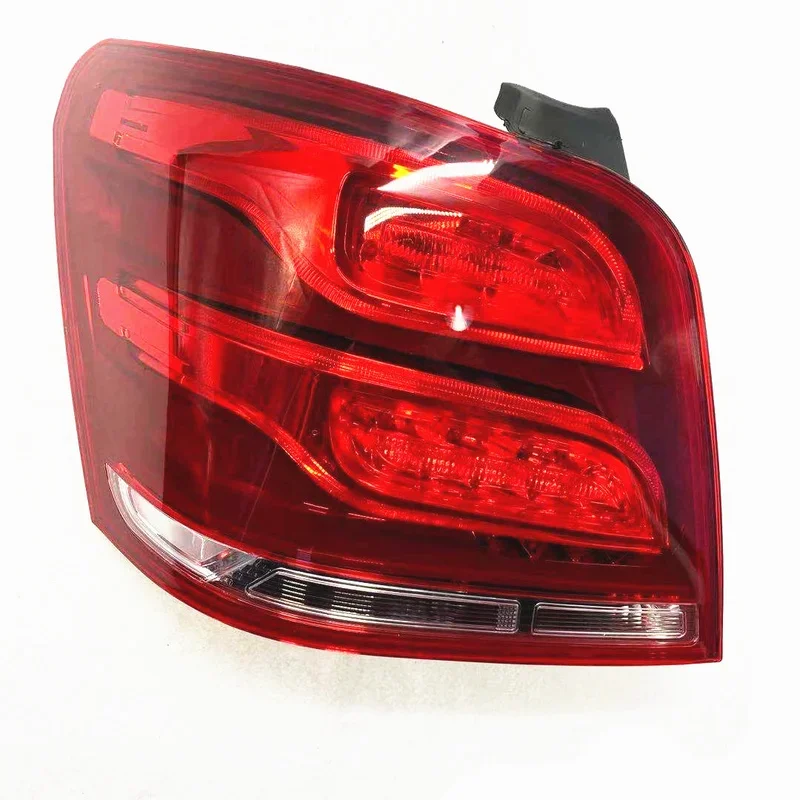 For Mercedes-Benz GLK200 GLK260 GLK300 2013 2014 2015 Rear Taillight Assembly Housing Brake Light Reversing Lamp Assembly