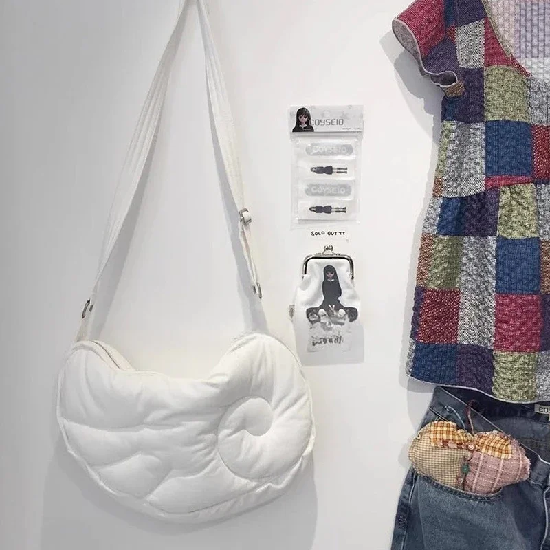 

Women's Simple Versatile Wing Design Single Shoulder Crossbody Bag Space Cotton Filled