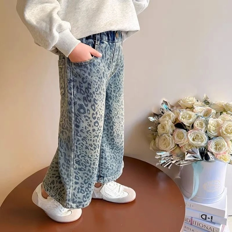 Girls Leopard Print Wide Leg Jeans – Spring Autumn Casual Pants for Toddlers, Fashion Loose Denim Trousers