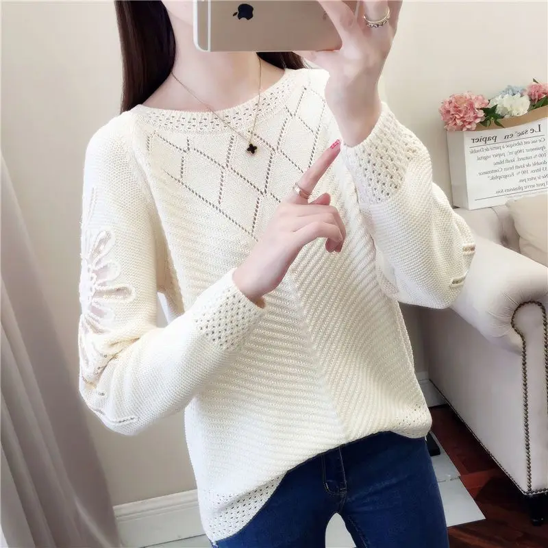 Temperament Spring Autumn New Sweaters Women\'s O-Neck Lace Embroidered Hollow Out Fashion Long Sleeve Pullovers Knitted Tops