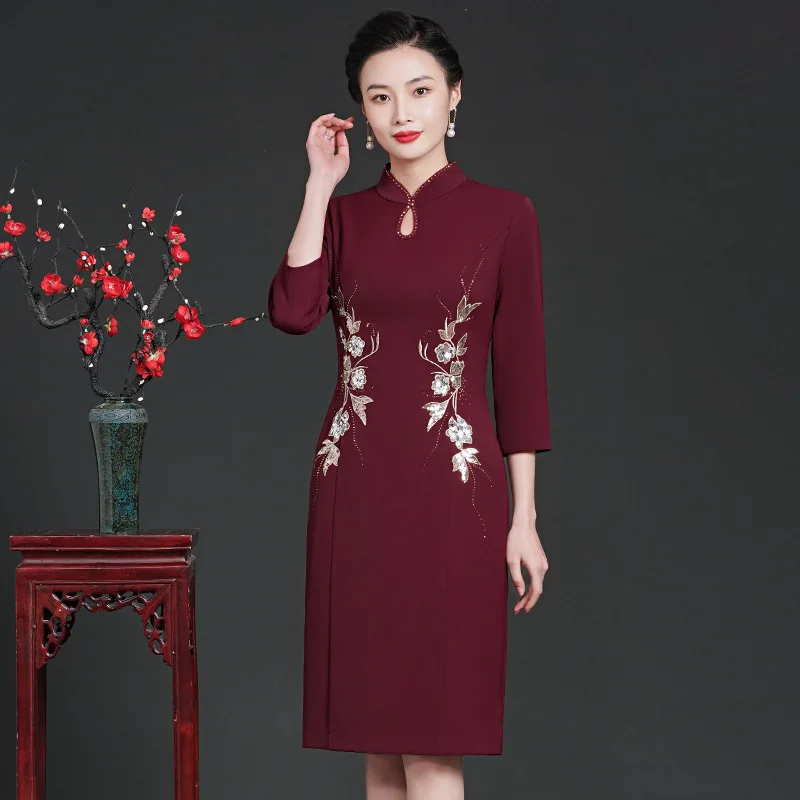 Cheongsam 2023 Spring New Noble Dignified Large Size Improved Embroidered Dress Wedding Banquet Daily Can Wear A Two-Piece Set