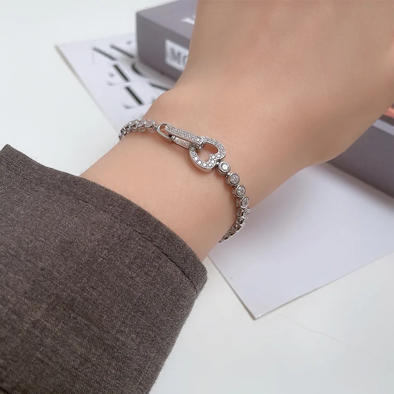Kryos Jewelry Luxury Solid Platinum PT950 Women's Heart-Shaped Bracelet Simple White Gold Bracelet with Diamonds