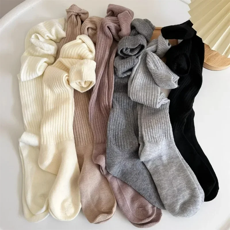Calcetines largos de Cachemira de lana para mujer, medias gruesas y cálidas hasta la rodilla, calcetines de punto japoneses de Color sólido, Otoño e