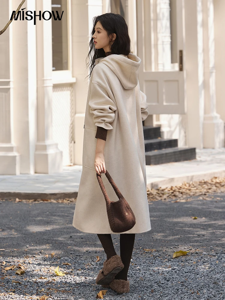 MISHOW Hooded Reversible Tweed Coat Women 2024 Winter Premium Fashion Korean Warm Single Breasted Long Tweed Jacket MXD55W0652