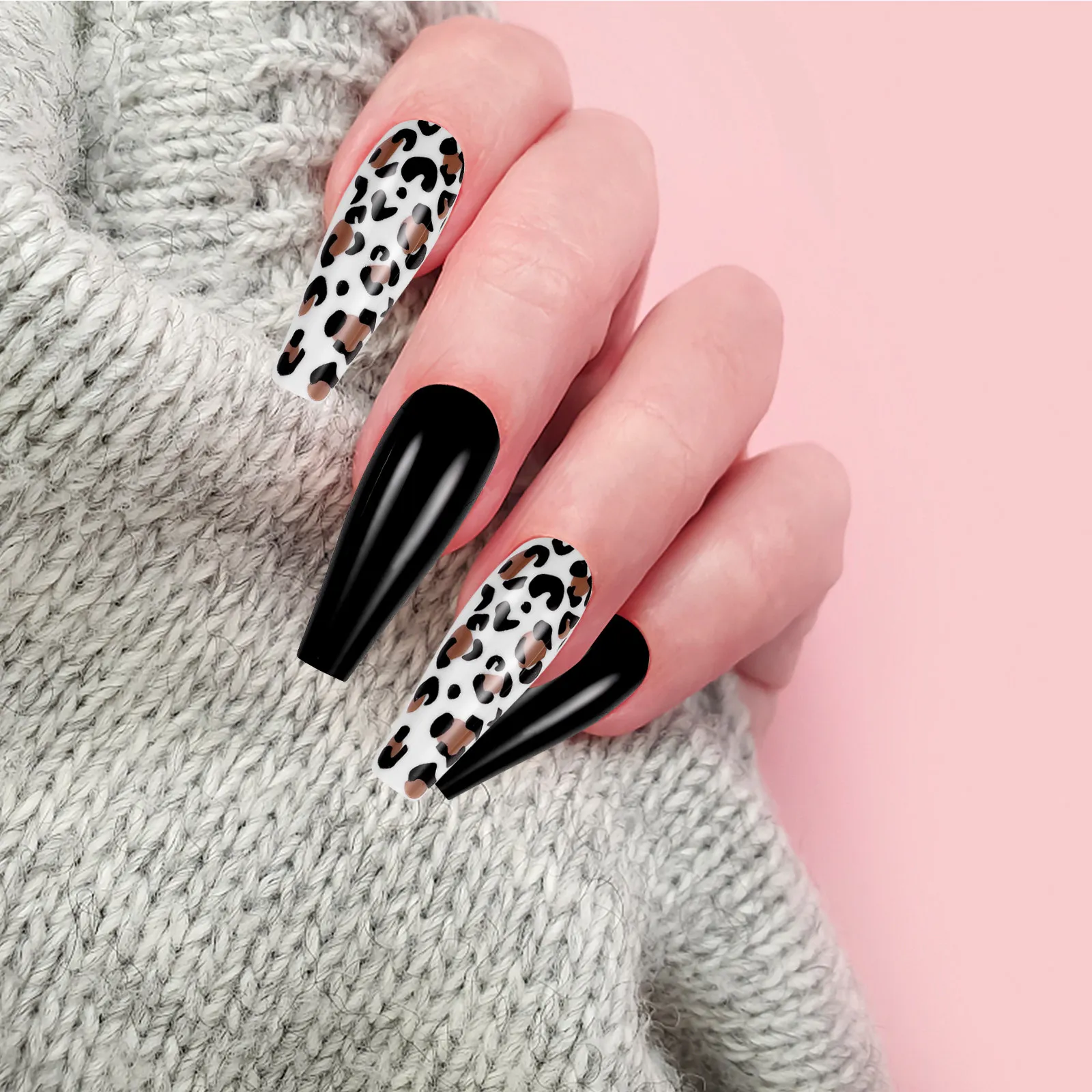 

24pcs Coffin Fake Nails Long Women False Nail Art Durable Party Nightclub Fashionable Abs