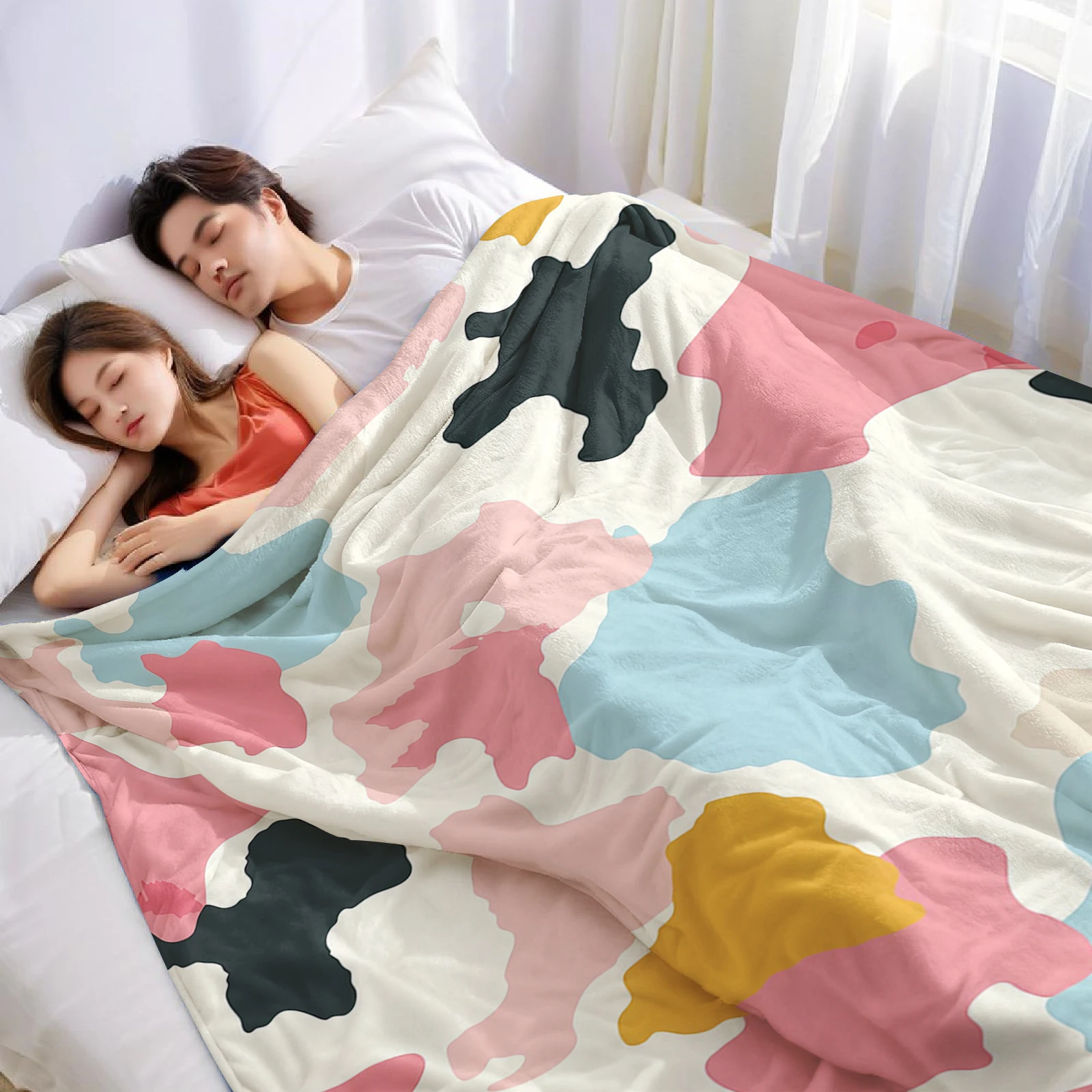 Pastel Blush Halloween Flannel Fleece Blanket Fluffy Warm Cozy Throw for Sofa Bedroom Home Holiday Decoration Gift