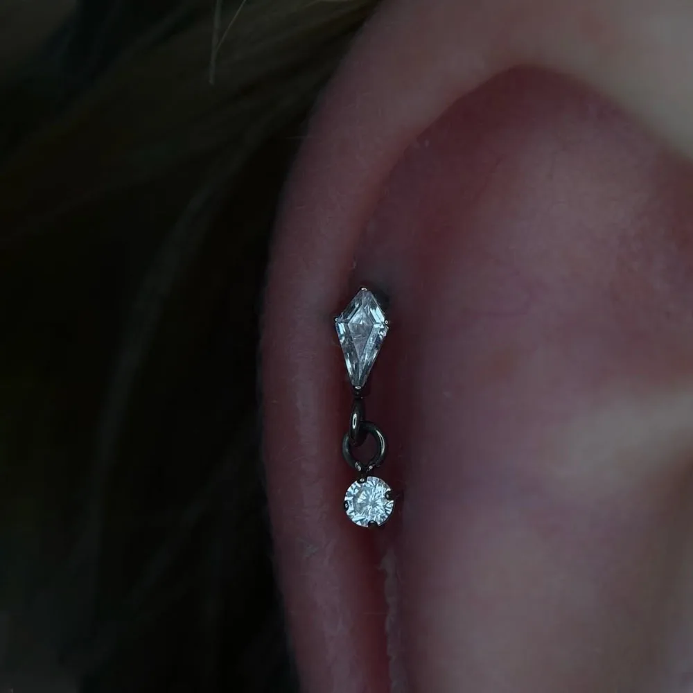 G23 Titanium Kite CZ Dangle Labret Stud Internal Thread Flat Back Earring Zircon Helix Tragus Cartilage Conch Piercing Jewelry