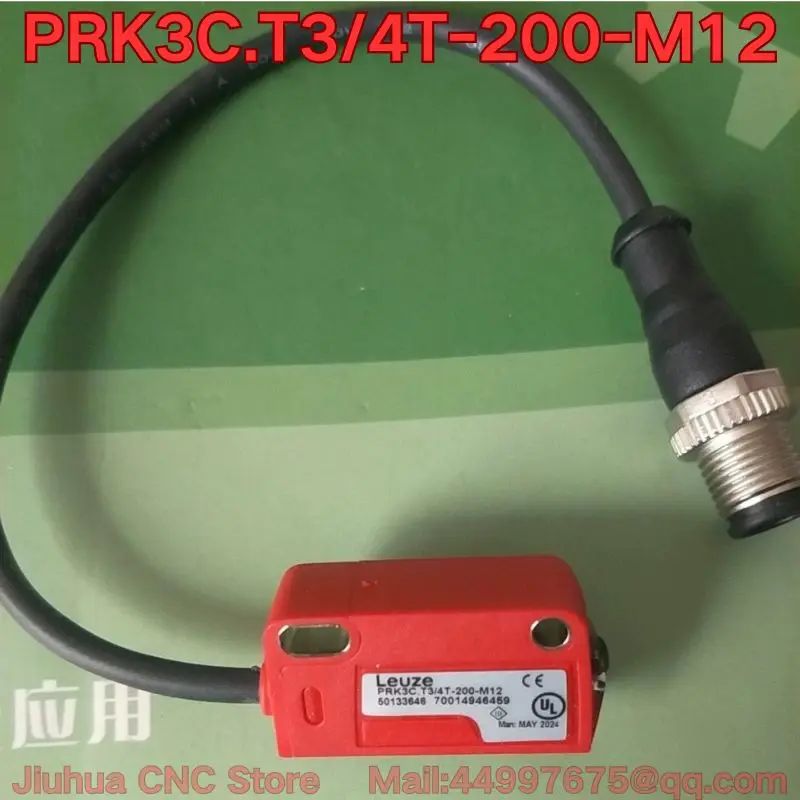 

Second-hand PRK3C.T3/4T-200-M12 PRK3C.T3/2T-M8 The photoelectric sensor function test is normal