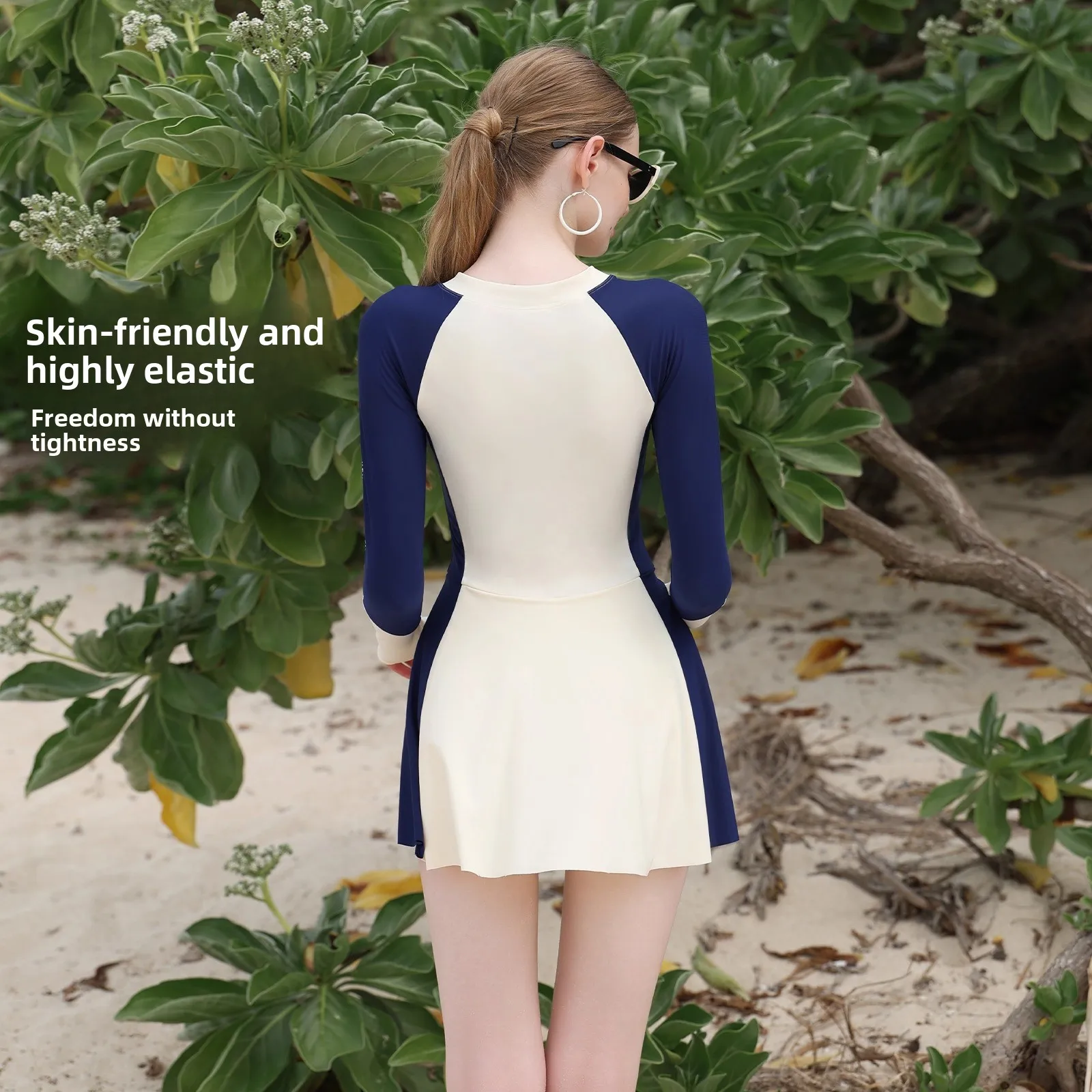 ملابس سباحة ديزني للسيدات 2025 ملابس سباحة جديدة محافظة بأكمام طويلة قطعة واحدة واقية من الشمس ملابس سباحة نسائية للتخسيس #4