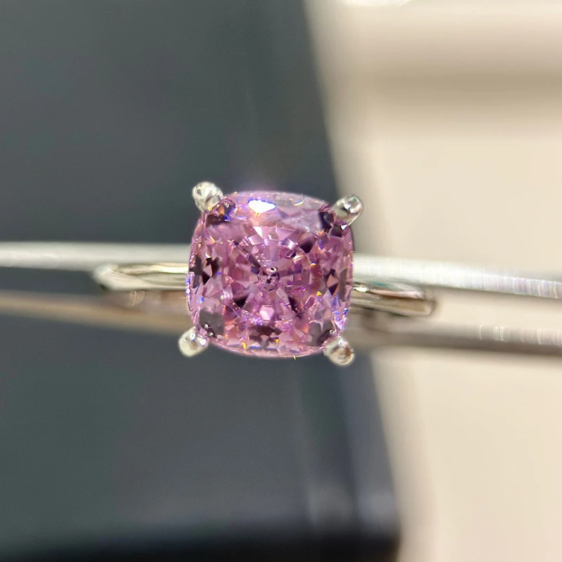 

Fashion Simple Hot ladies S925 Sterling Silver Luxury Round Classic Top quality Pink Large Zircon Wedding Zircon Ring Jewelry