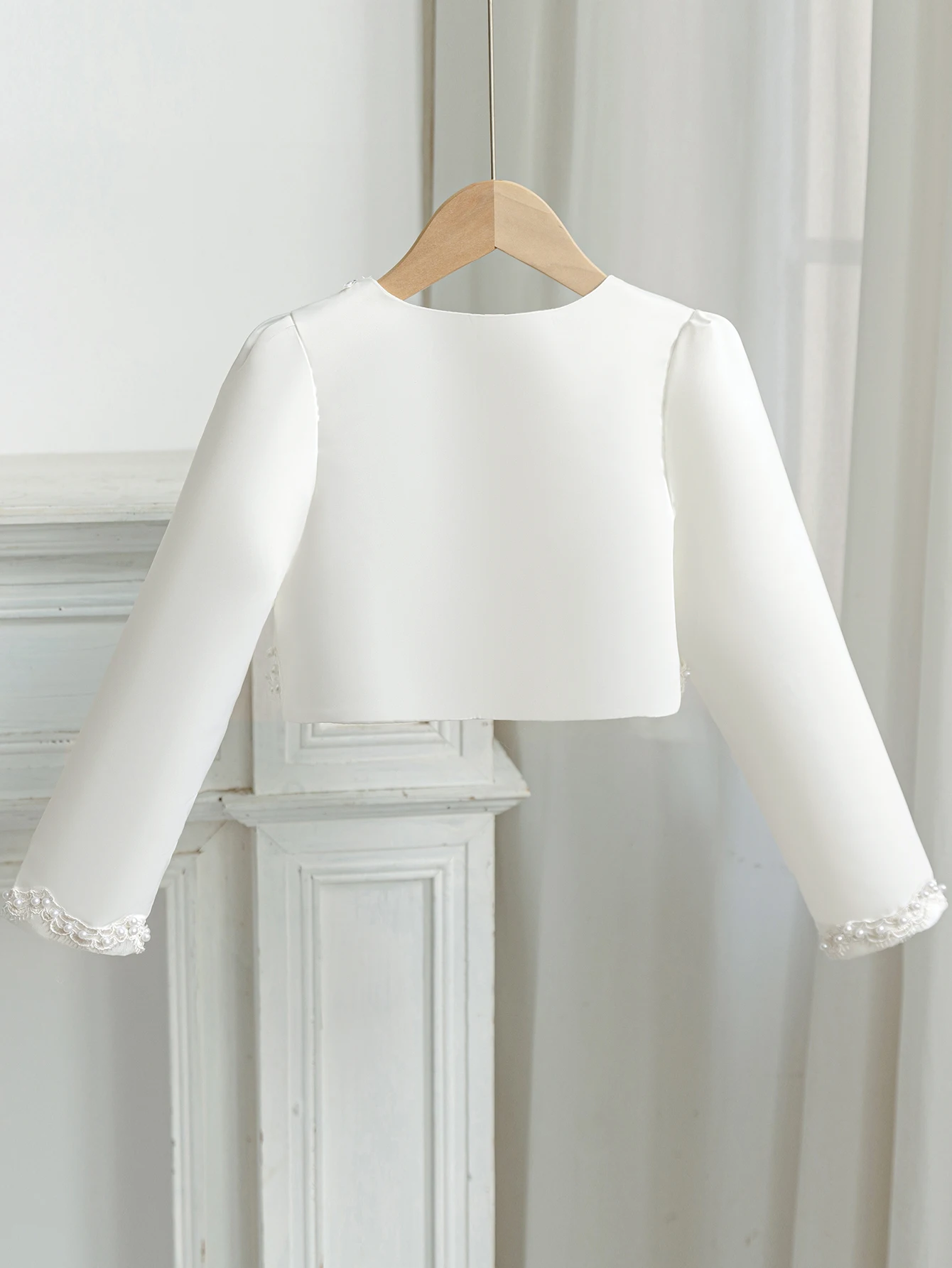Girl's White Coat For Formal Occasions Stage Performances Weddings Birthdays Parties Handmade Beaded Long Sleeved Coat