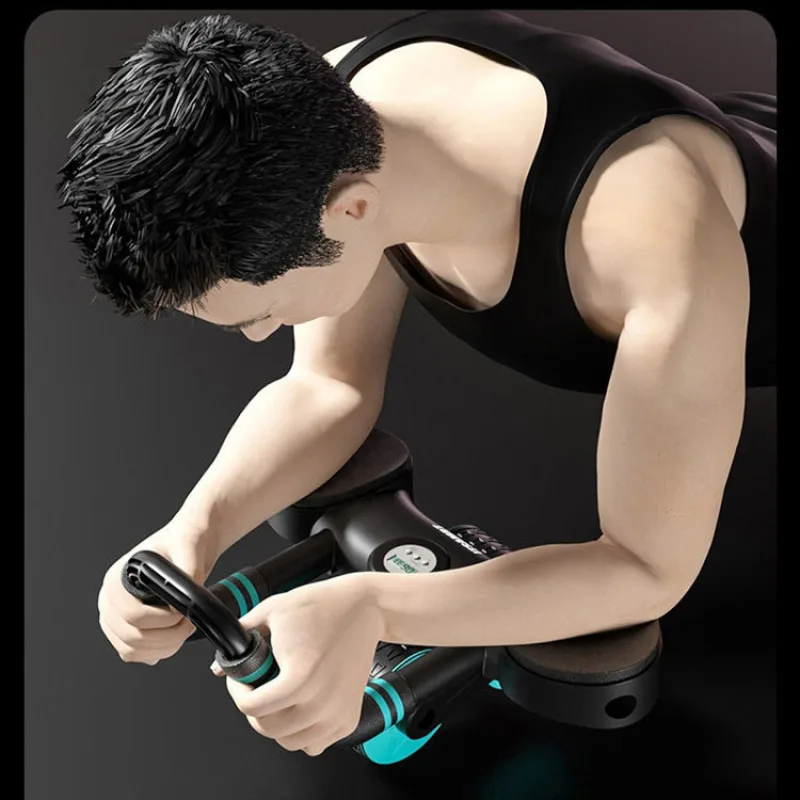 The abdominal fitness wheel automatically rebounds and the newly upgraded abdominal curler