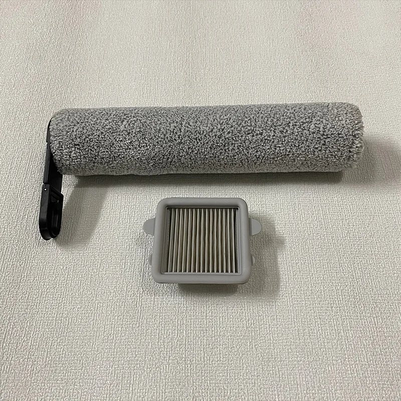 Original accessories of Roborock F25ACE Vacuum Cleaner: F25 Combo roller brush and filter element consumables
