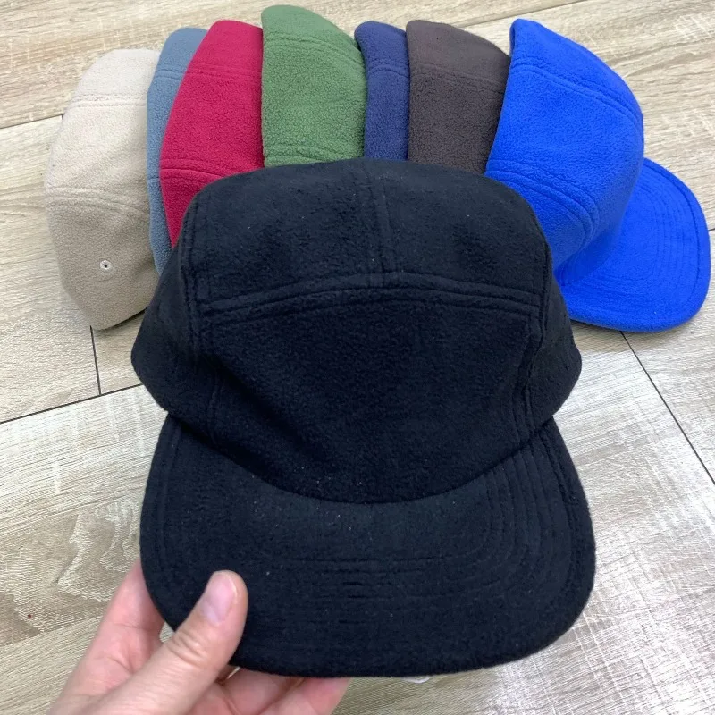 Fashion Pure Colour Flat-brimmed 5-panel Baseball Caps for Men and Women Winter Retro Fleece Warm Versatile Hip-hop Hats