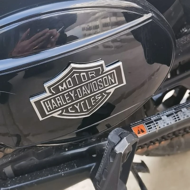 

For Harley Davidson Metal Aluminum Sheet Skull Skeleton Sticker Motorcycles Head 3D Sticker Tail Fuel Tank Decorative Stickers