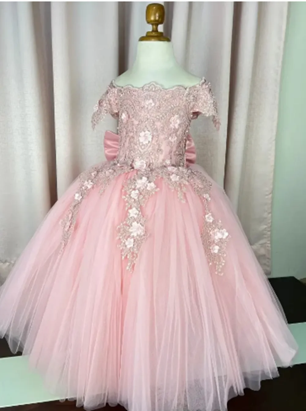 결혼식을위한 맞춤형 라이트 핑크 꽃의 소녀 드레스 아플리케 꽃 활 우아한 공주 Quinceanera 생일 파티 가운