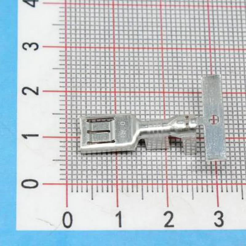 

50PCS 6.35 mm 154433-1 Automotive Terminals CLIP 6,35 NG1