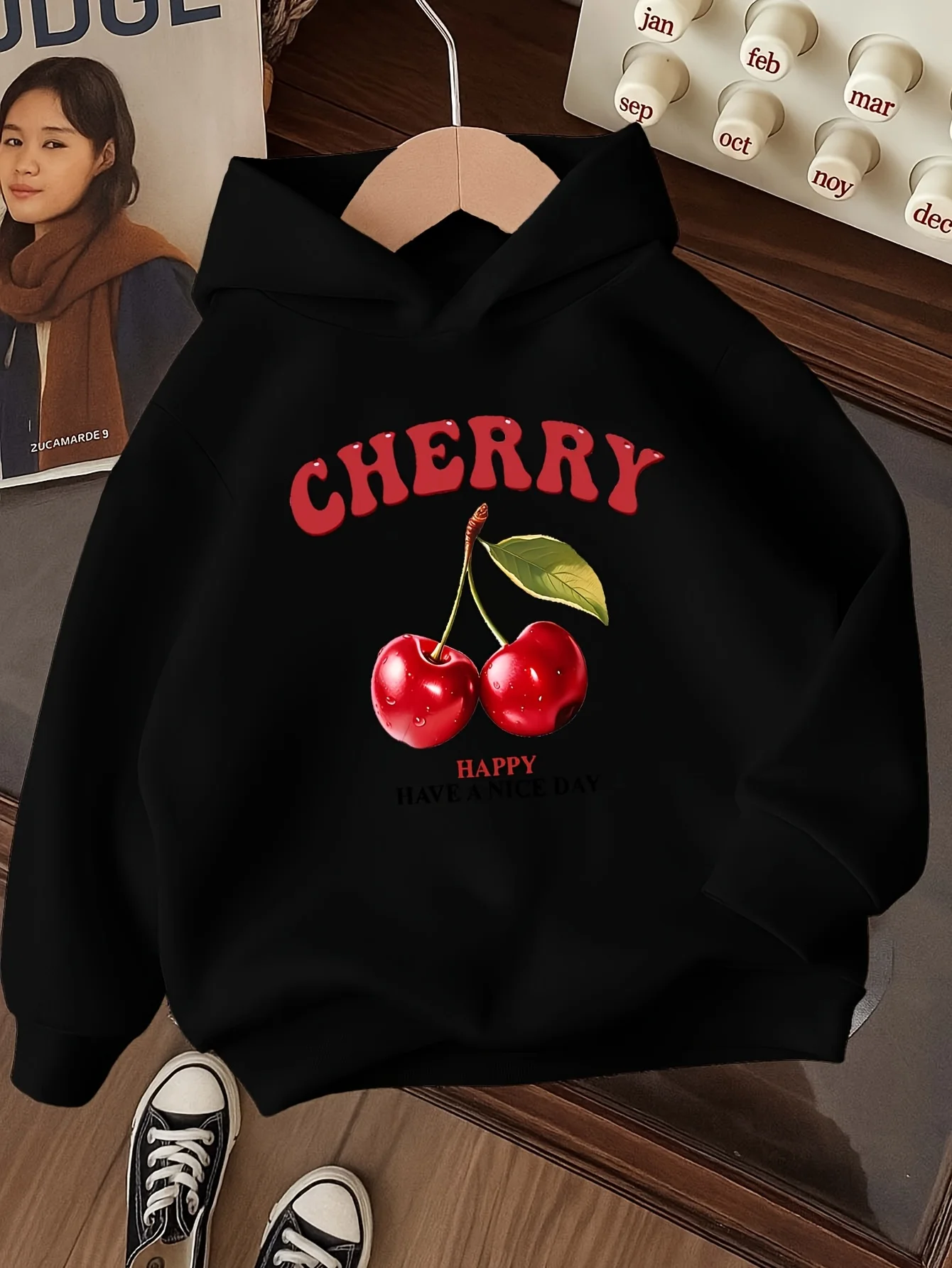 Popular anime print hoodies for kids and teenagers, casual sportswear, Christmas gift prints