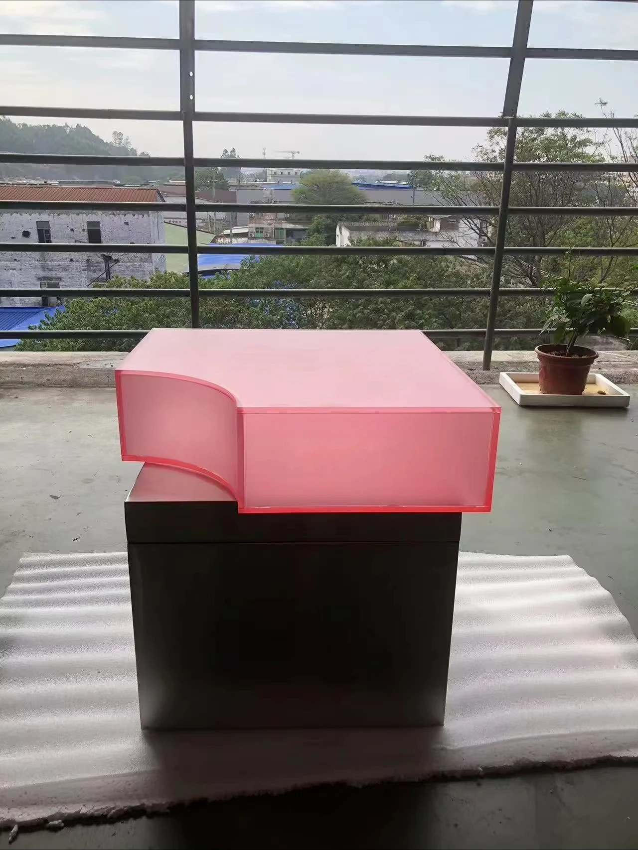 Acrylic pink table Square acrylic frosted side table with metal base Modern minimalist corner table