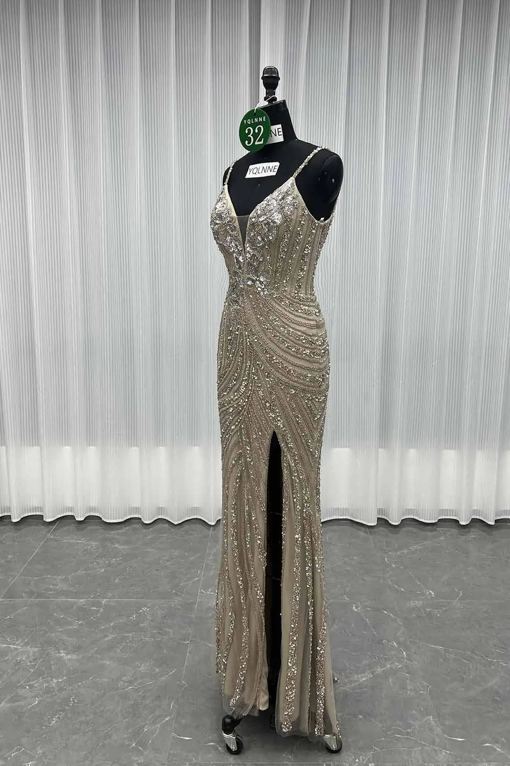 YQLNNE 032 Nude Straps Long Slit Evening Dresses Mermaid Spaghetti Beading Sequined Formal Women Party Gown 032