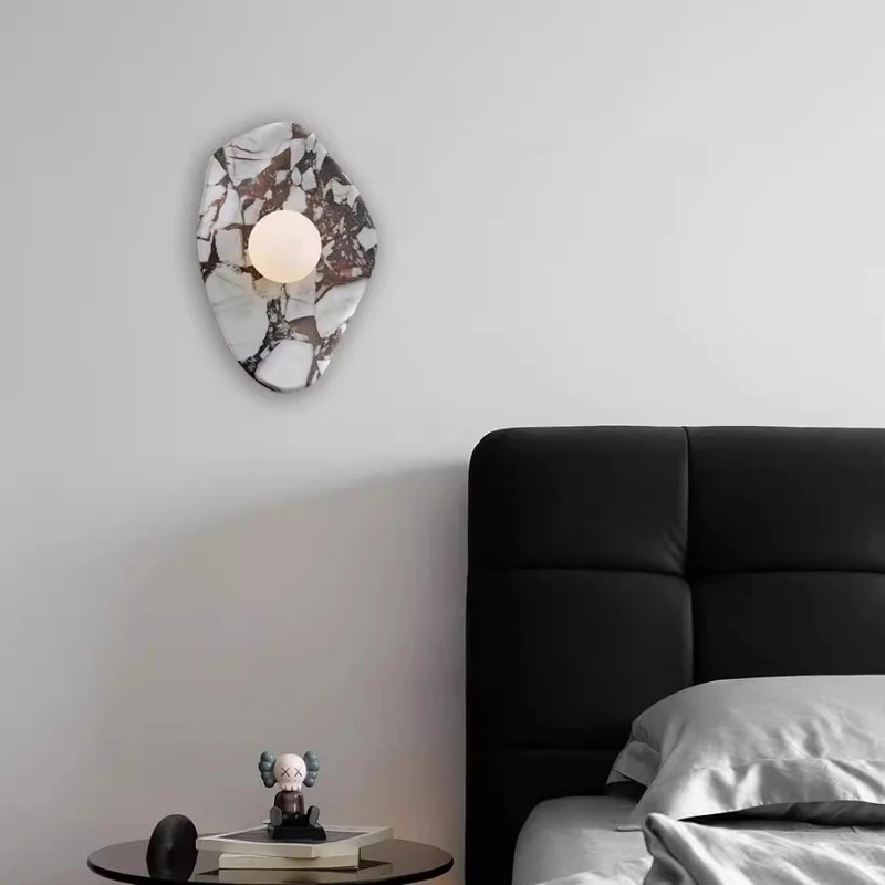 مصباح حائط رخامي مخطط، غرفة المعيشة، غرفة نوم الفندق، بجانب السرير، الممر، مصباح حائط على طراز بولغاري