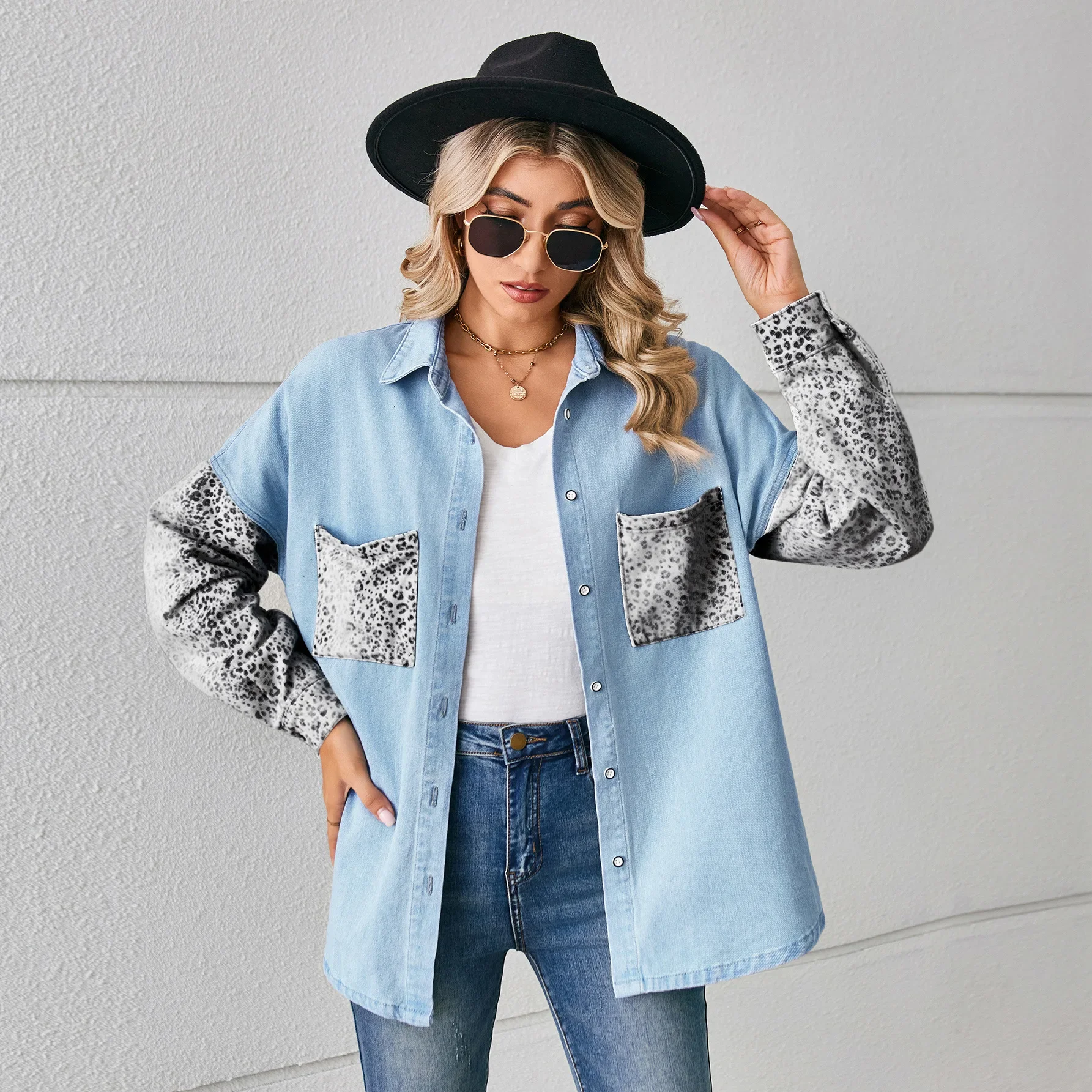 New Fashionable Leopard Print Patchwork Denim Loose Shirt, Women's Spring Casual Long-sleeved Single-breasted Casual Shirt Top