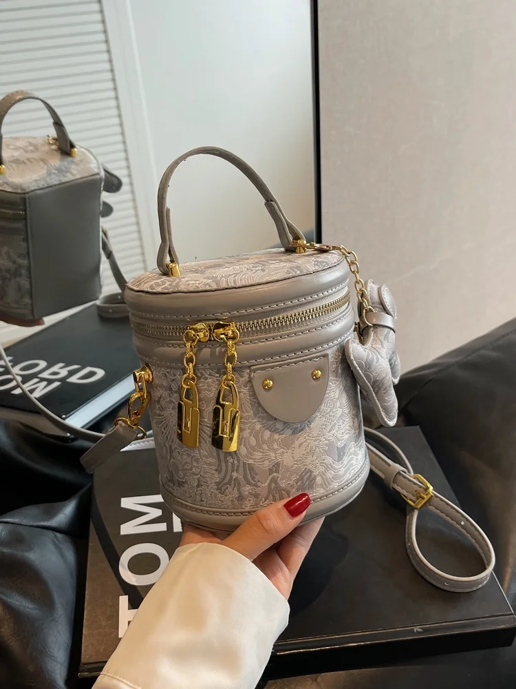 

Trendy Buet Bag Women's Crossbody Bag Versatile Handbag Summer Faionable Small Size Korean Sle Soft PU Leather