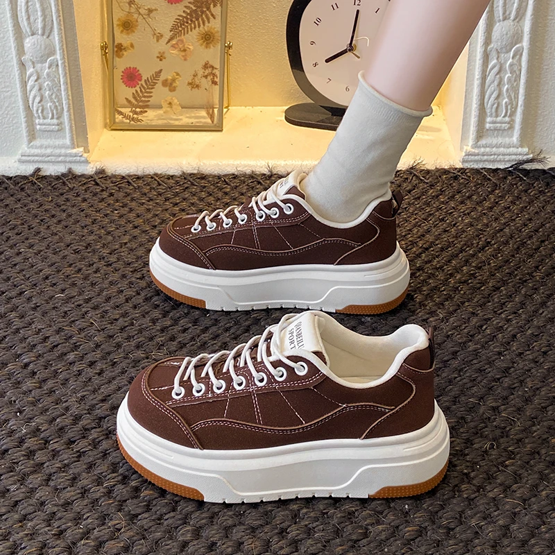 Height Increasing Sponge Cake Dad Shoes Women 2026 Autumn New Item Small Thick Sole Anti-skid Tire Sole Casual Sports Shoes