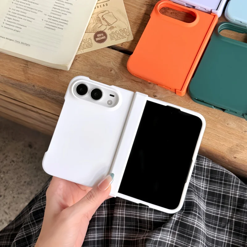 Luxury Candy Color 3-in-1 Skin-Friendly Matte Hinge Fold Phone Case For iPhone Duo Ultra 18 Fold Shockproof Protect Bumper Cover