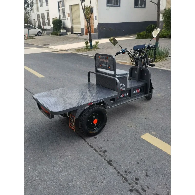 Electric tricycle long-distance running battery Home agricultural truck Load king Cargo construction site Factory inventory flat