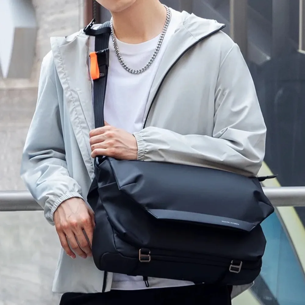 Messenger bag large capacity 12.9 inch iPad storage waterproof wear-resistant casual men's shoulder diagonal span bag