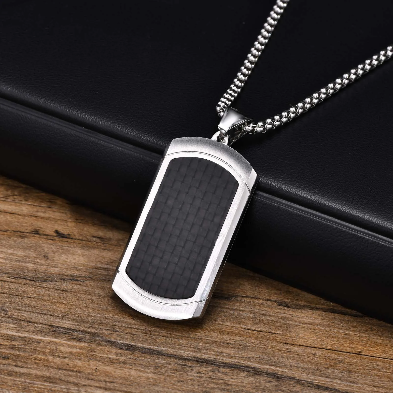 

Vnox Fashion Stainless Steel Dog Tag Necklaces for Men with Black Carbon Fiber Inlay Pendant Collar Gifts for Him Jewelry