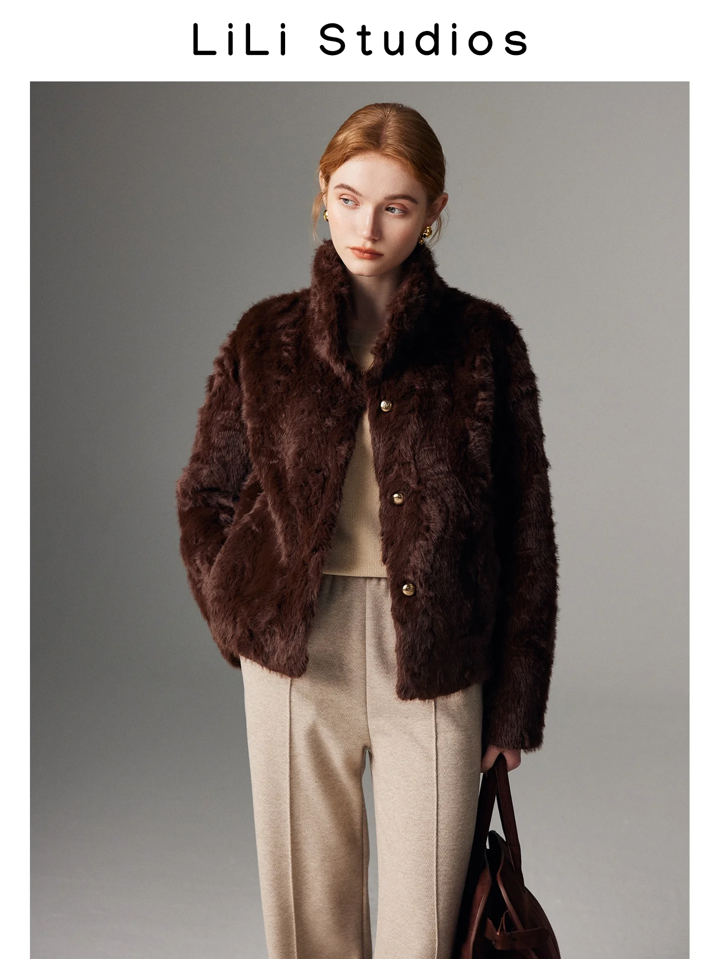 Cappotto Corto da Donna in Pelle Marrone con Pelliccia Integrata, Collo Alto, in Ecopelle di Pecora, Stile Pendolare, Imbottito