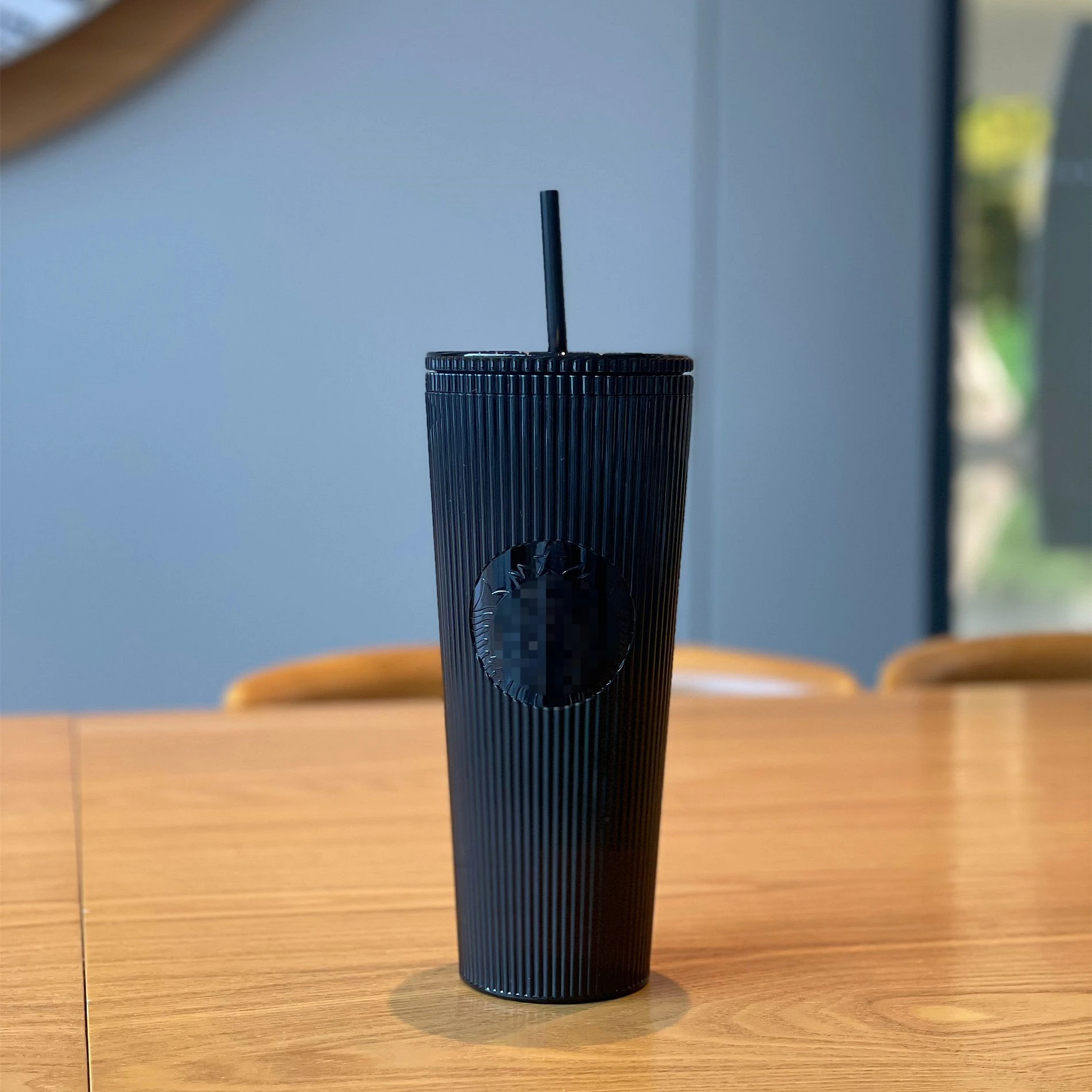 New ★★★ cool black vertical stripe plastic straw cup large capacity