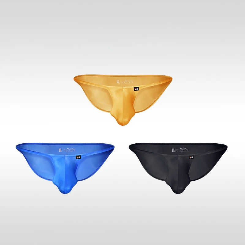 Men's Underwear Japanese Style Ultra-Thin Ice Silk Briefs Low Waist Elastic Comfortable Triangular Underpants