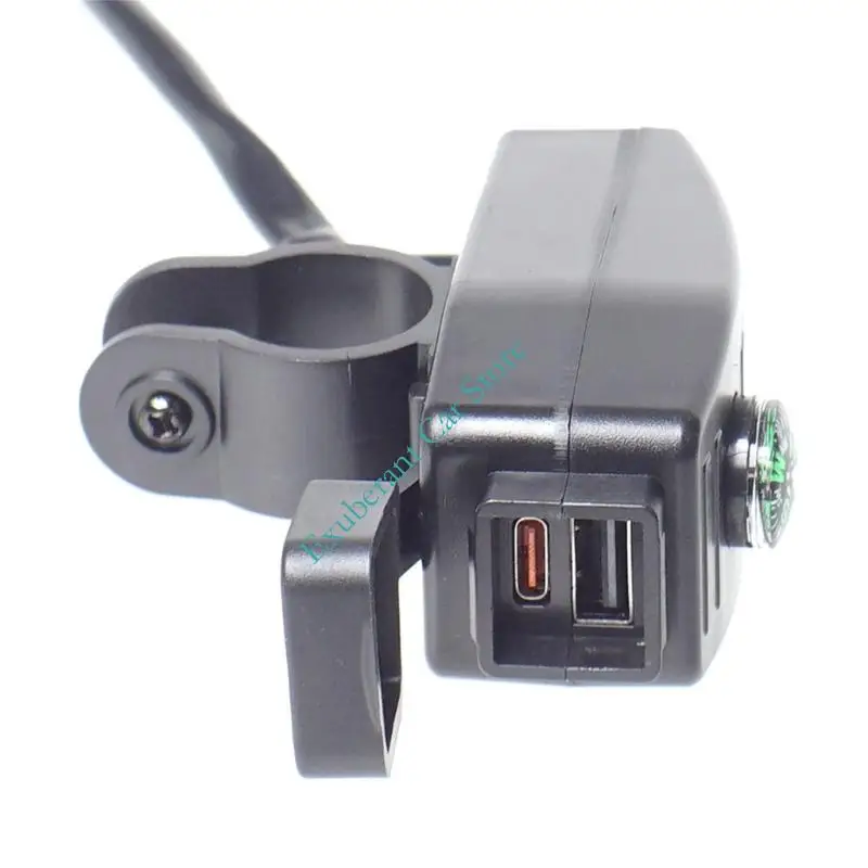 12.5W Fast Charging Double USB 5V 2.5A Waterproof Motorcycle Phone Chargers With Built In Compasses For Outdoor Riding