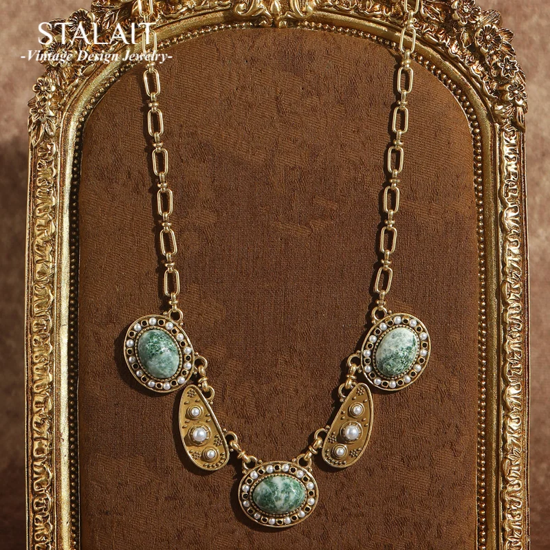 

Vintage Green Moss Natural Stone Choker Necklace Gothic Pendant Antique Gold Color Jewelry For Women Accessories New In 2025