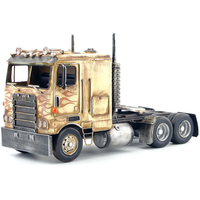 Retro Iron Art Truck Head Freight Car Head Model Crafts Adult Classic Collection Ornament Gift Souvenir Toy Spot