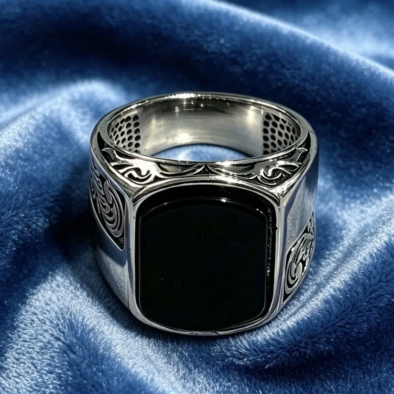 Huajie Classic Side Carved Pattern Mens Rings Unique Personalized Black Gemstone Inlay Punk Ring Fashion Jewelry Accessories