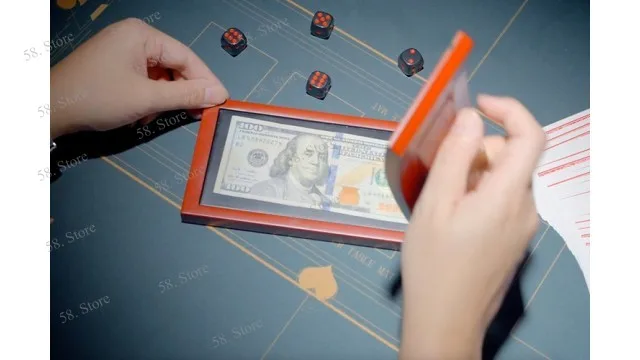 

Money Maker от Wenzi, Бонда Ли и MS Волшебные трюки (58, загрузка в магазине)