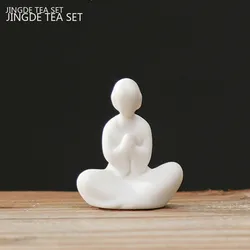 Chinese White Porcelain Tea Pet Mini Fingertip Buddha Monk Statue Ornaments Handmade Ceramics Crafts Home Tea Set Decoration