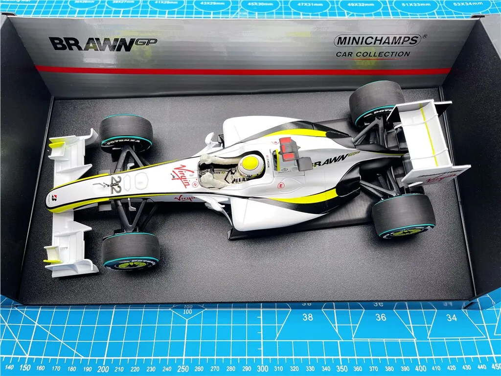

Minichamps 1:18 F1 001 Button Australia 2009 Simulation Limited Edition Resin Metal Static Car Model Toy Gift