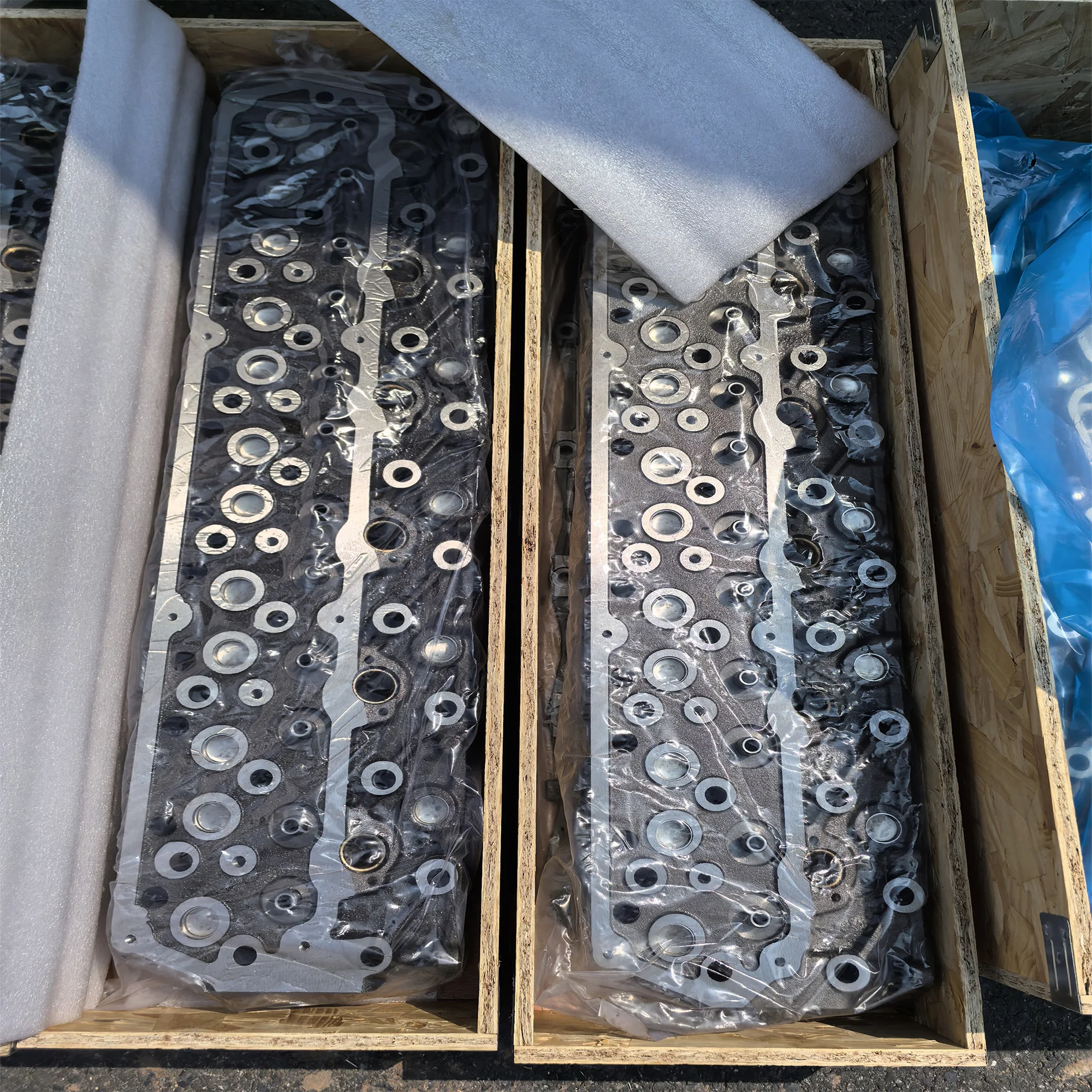 

Construction Machinery Parts 6D16 Engine Cylinder Head